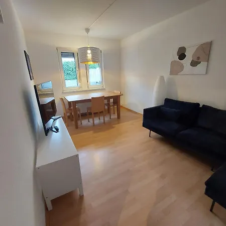 Komplett Ausgestattete 2 Zimmerwohnung Mit Allem Was Man Braucht